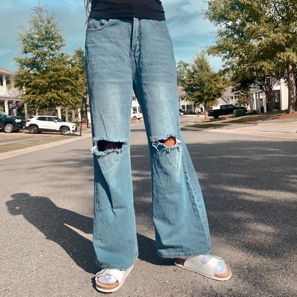 SHEIN baggy pants | Dark washed | ripped | very good condition | high rise - Picture 2 of 3